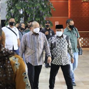 Ketua DPD RI: Masyarakat Bisa Beri Masukan RPP dan RPPres UU Ciptaker Ketua DPD RI: Masyarakat Bisa Beri Masukan RPP dan RPPres UU Ciptaker