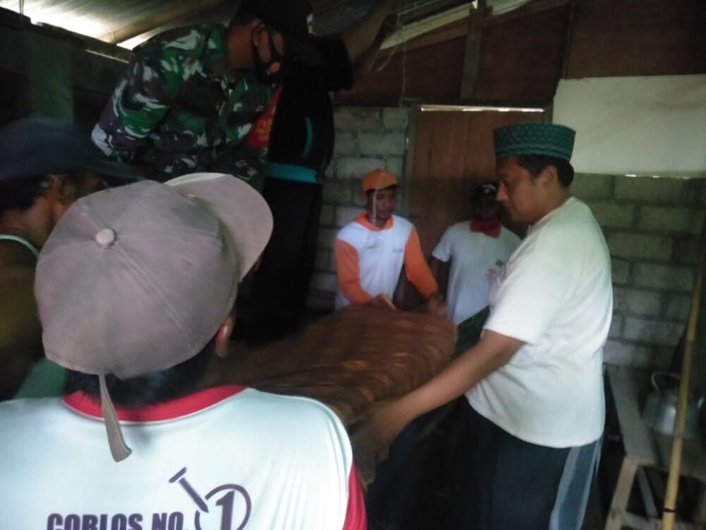 Tak Kunjung Pulang, Suaminya Ditemukan Tewas Gantung Diri