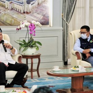 Ketua DPD RI Beri Dukungan untuk Saung Angklung Mang Udjo Ketua DPD RI Beri Dukungan untuk Saung Angklung Mang Udjo