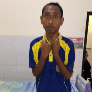T4 Ditemukan Mendekam Kehujanan di Tempat Sampah Rumah Sakit T4 Ditemukan Mendekam Kehujanan di Tempat Sampah Rumah Sakit