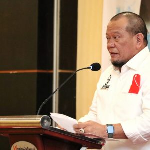 Kunjungan Ketua DPD Ke Jayapura Juga Bahas PON dan Pembangunan Kunjungan Ketua DPD Ke Jayapura Juga Bahas PON dan Pembangunan