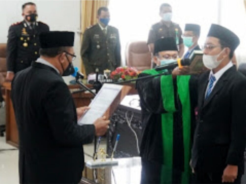 DPRD Kota Mojokerto Rapat Paripurna Pengucapan Sumpah PAW