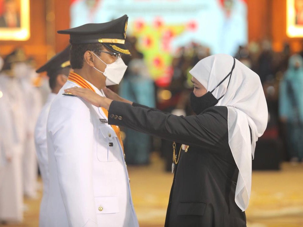 Dilantik Khofifah Sore ini, Gus Ipul – Mas Adi Walikota – Wakil Walikota Pasuruan