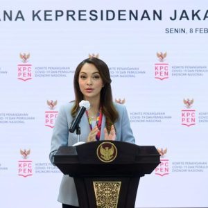 BPOM Resmi Terbitkan Izin Penggunaan Vaksin untuk Lansia BPOM Resmi Terbitkan Izin Penggunaan Vaksin untuk Lansia