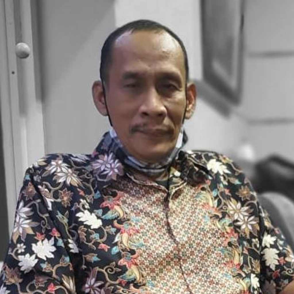Balada Kapal Perang Tua