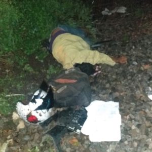 Warga Surabaya Tewas Dihantam KA Komuter Surabaya-Pasuruan Warga Surabaya Tewas Dihantam KA Komuter Surabaya-Pasuruan