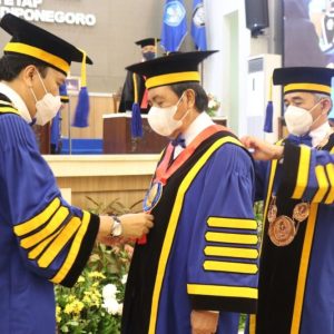 Ketua MA Syarifuddin Menjadi Guru Besar Tidak Tetap Bidang Hukum Pidana Undip Ketua MA Syarifuddin Menjadi Guru Besar Tidak Tetap Bidang Hukum Pidana Undip