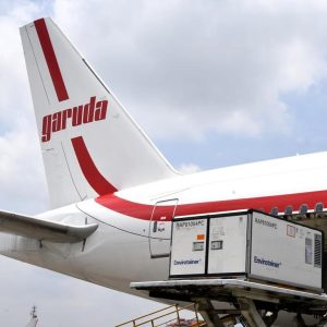 Sepuluh Juta Dosis Bahan Baku Vaksin Tiba Lagi di Indonesia Sepuluh Juta Dosis Bahan Baku Vaksin Tiba Lagi di Indonesia