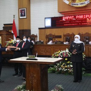 DPRD Gelar Paripurna Sertijab Dan Pidato Perdana Bupati dan Wakil Bupati Banyuwangi 