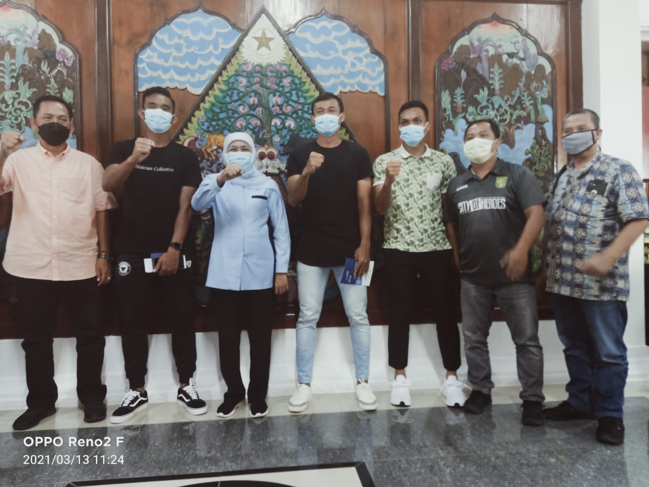 Pemain Timnas asal Persebaya Vaksin bersama Wartawan (Semoga segera Bangkit dan Berprestasi)