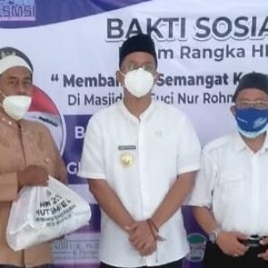 Bupati Sidoarjo Gus Muhdlor Dukung Aksi Sosial SMSI di Masa Pandemi Bupati Sidoarjo Gus Muhdlor Dukung Aksi Sosial SMSI di Masa Pandemi