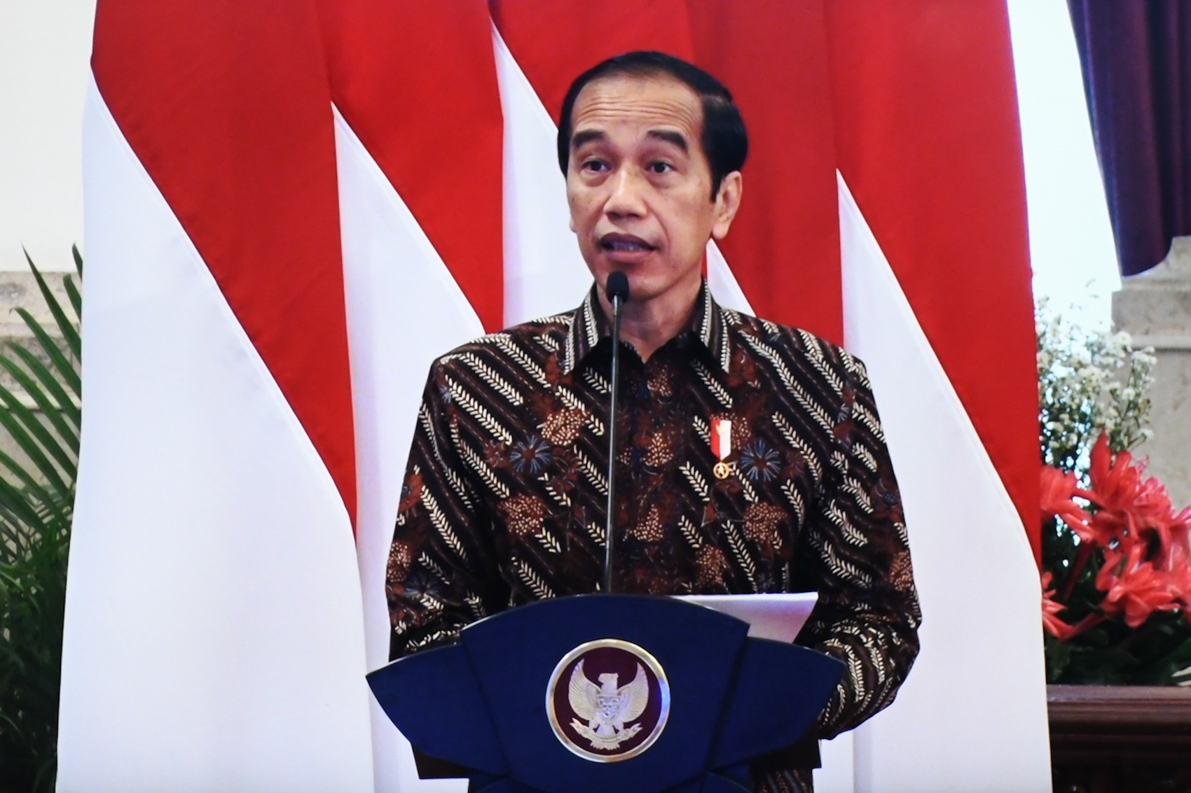Pengangguran di Angka 10 Juta Orang, Jokowi: Undang Investasi Baru