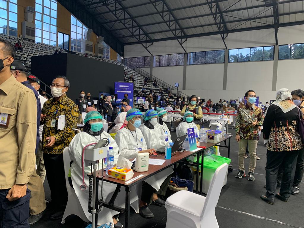 Wartawan Divaksin, Dewan Pers Ucapkan Terima Kasih kepada Jokowi