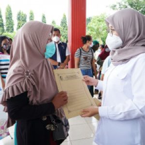 Turun ke Desa desa, Bupati Banyuwangi Permudah Izin UMKM