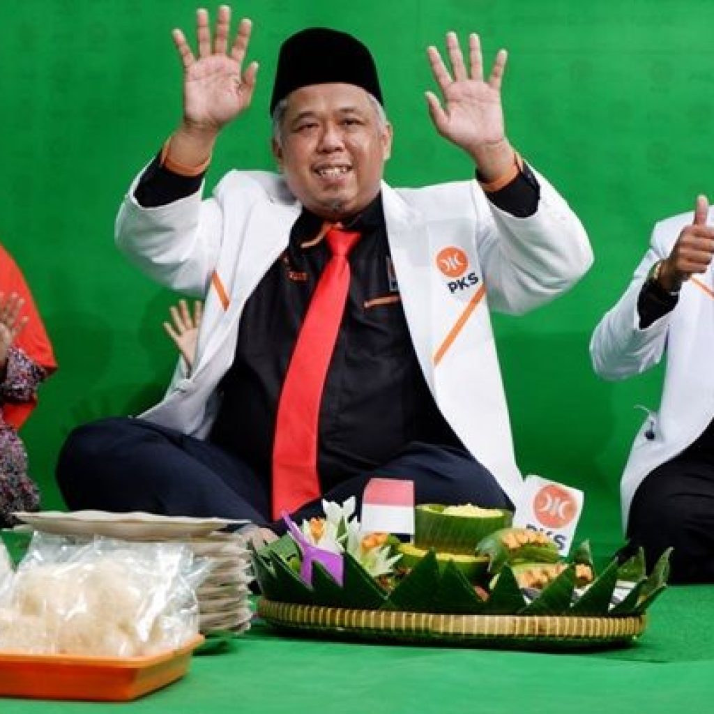 PKS Peringati Ulang Tahun Dengan Tahlil Untuk Korban Bencana Malang