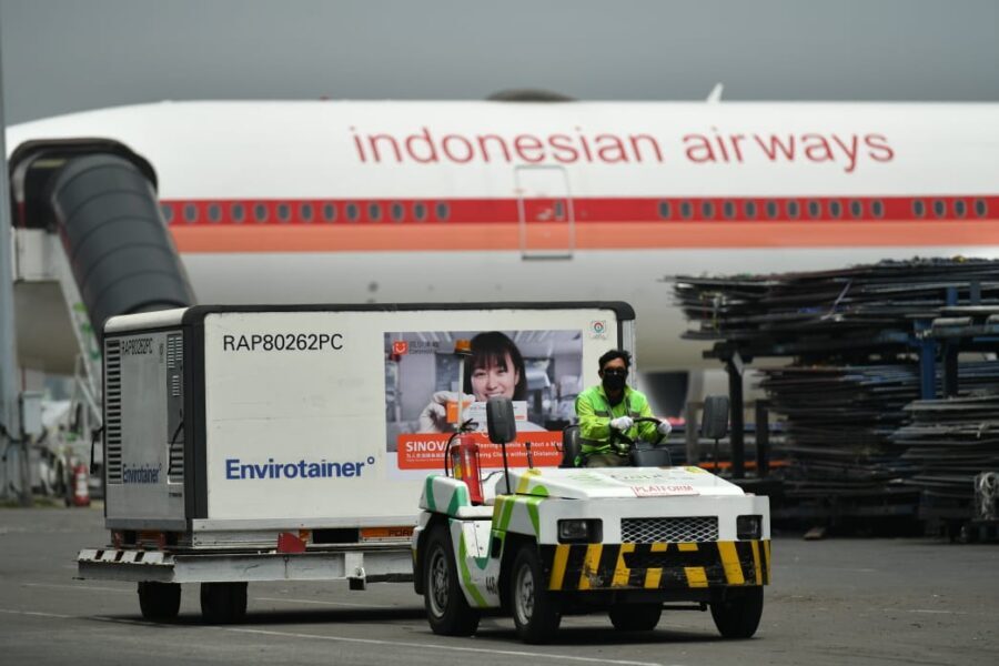 Lagi, Pemerintah Datangkan 6 Juta Dosis Bahan Baku Dari China