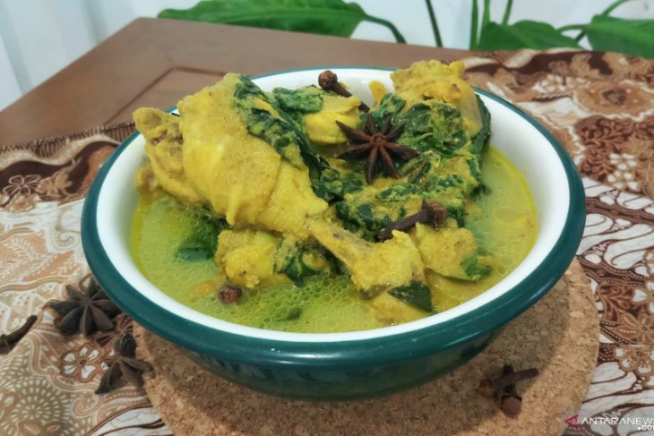 Menu Ramadhan – Ayam kuah kuning kemangi