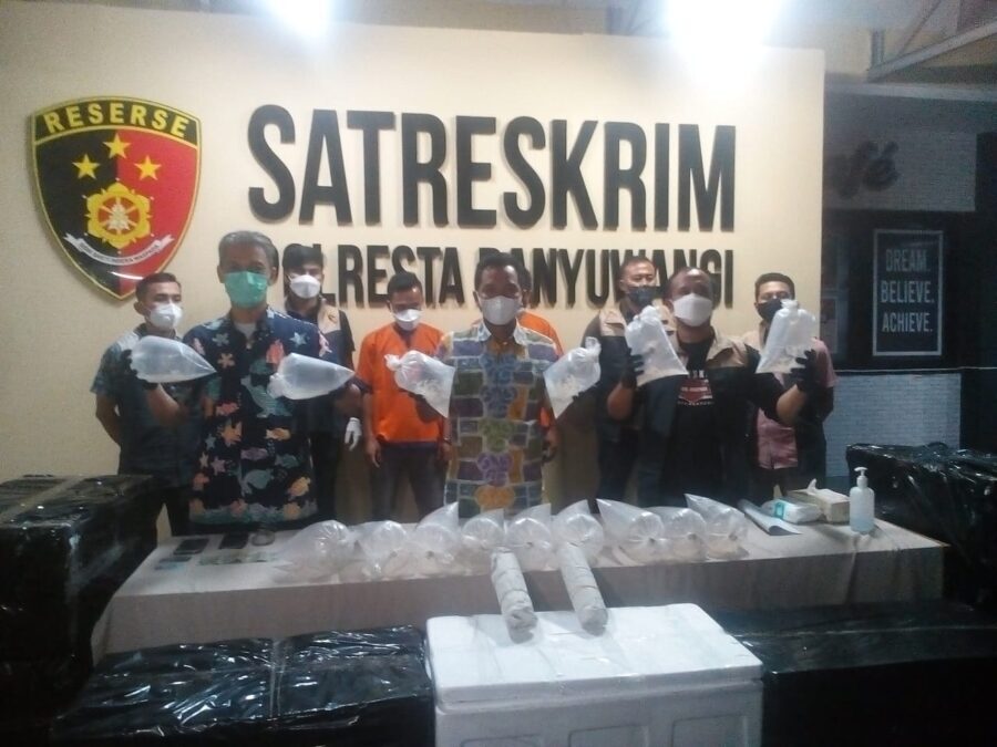 Selundupkan BBL, Dua Pria ini Dijebloskan Tahanan Polres