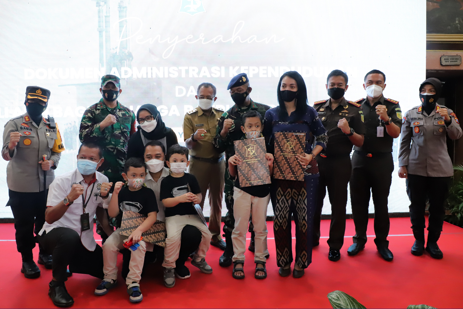Empati Pemkot Surabaya untuk Keluarga Patriot KRI Nanggala-402