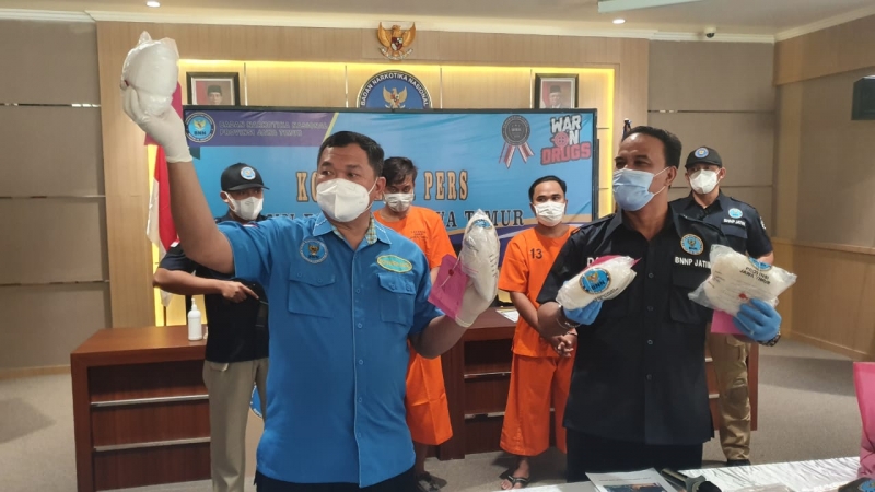 Gagalkan Peredaran 4 Kg Sabu Asal Jakarta, BNNP Jatim Bekuk 2 Kurir