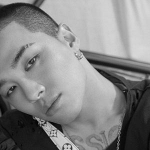 Sapa Fans Lewat IG, Taeyang Isyaratkan Album Baru BIGBANG Sapa Fans Lewat IG, Taeyang Isyaratkan Album Baru BIGBANG