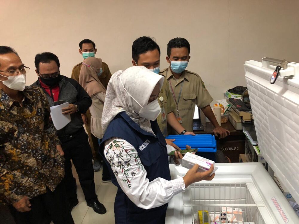 Ning Ita Buka Layanan Pendaftaran Vaksinasi Secara Online 24 Jam