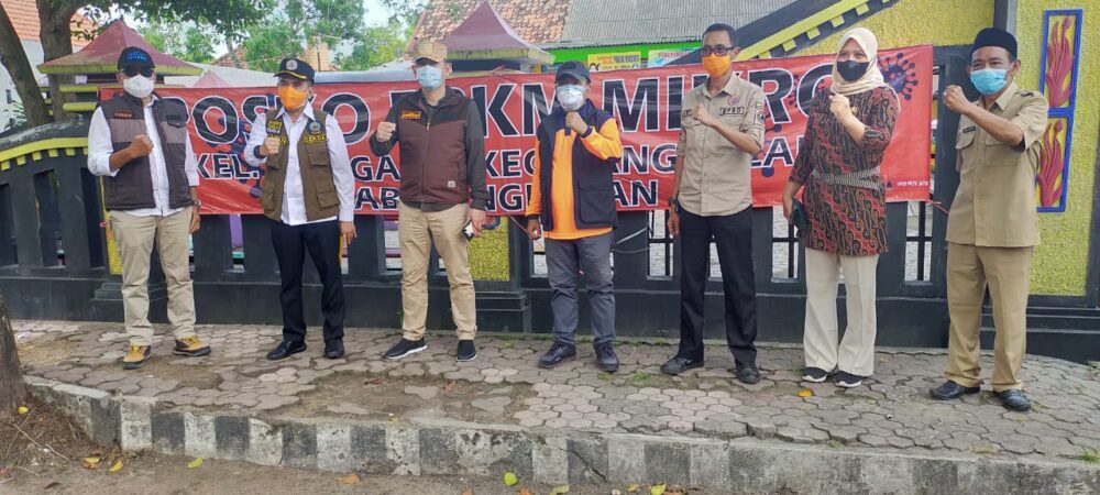 Pemprov Jatim Bersama TNI – POLRI Bantu Posko Pengetatan PPKM Mikro 8 Desa Prioritas di  Bangkalan