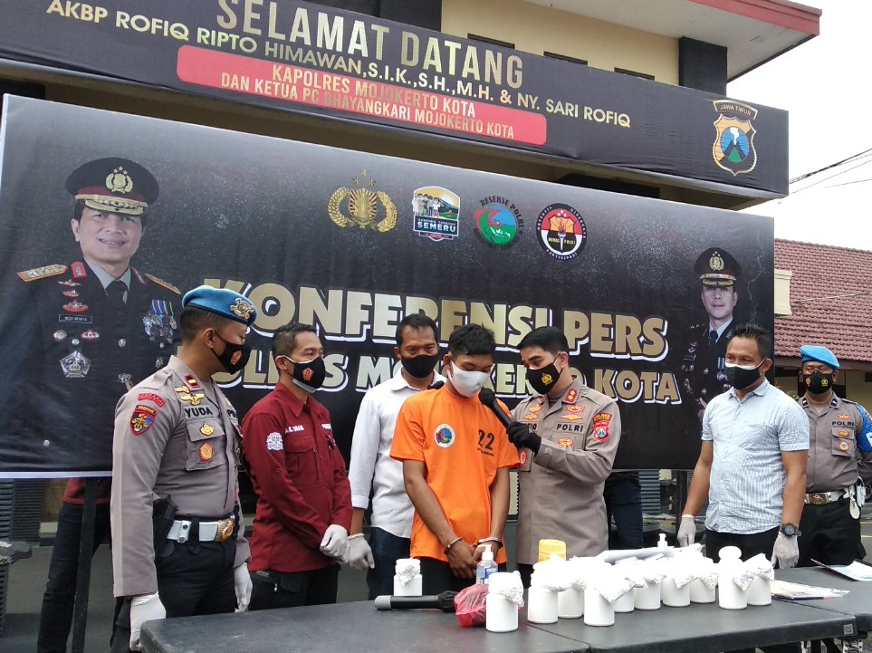 Edarkan Narkoba Dari LP, Kuli Bangunan Desa Kupang-Jetis Diamankan Polresta Mojokerto