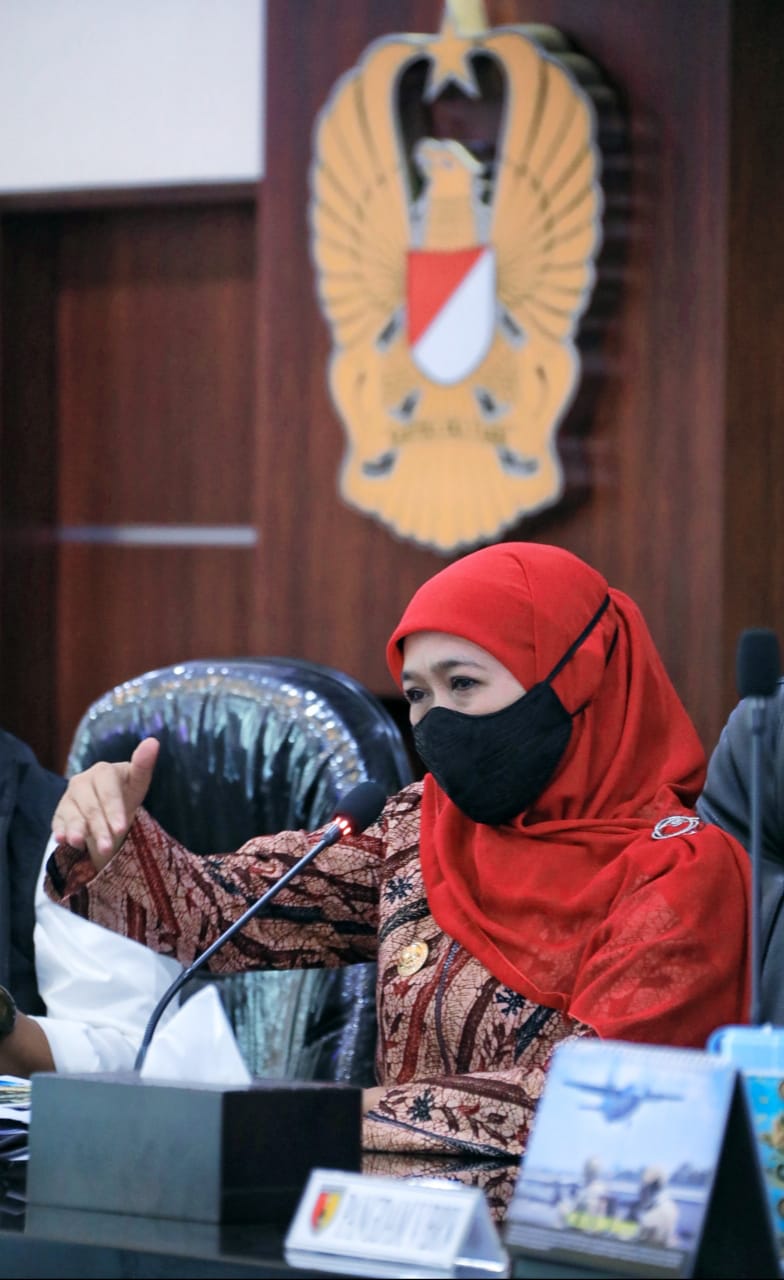Gubernur Khofifah  Ajak Para Ibu Jadi Satgas Covid-19 Bagi Keluarga