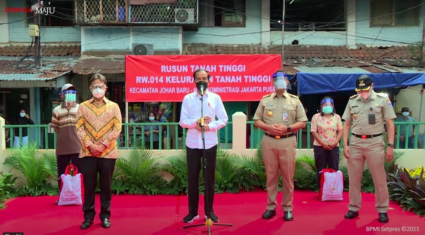 Jokowi Target 7,5 Juta Warga DKI Jakarta Divaksinasi hingga Agustus