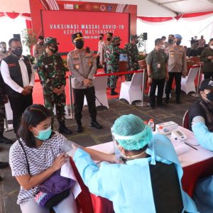 Targetkan Vaksin untuk 4.500 Orang Targetkan Vaksin untuk 4.500 Orang