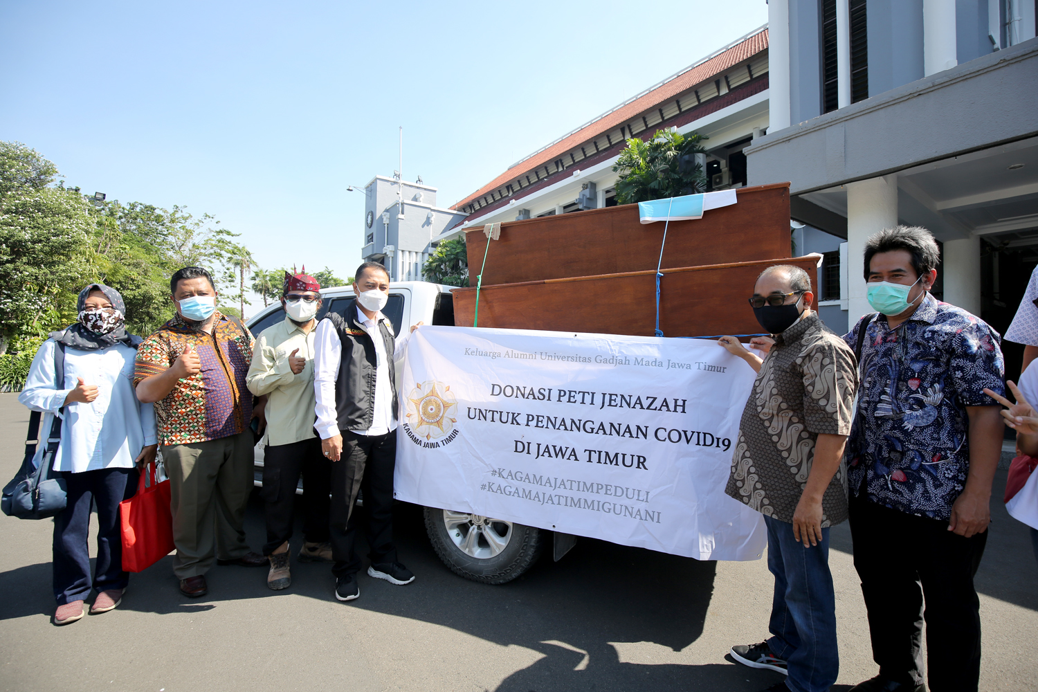 Terima Bantuan Oksigen dan Peti Jenazah, Eri Klaim Angka Kematian Menurun