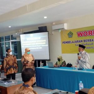 Pembelajaran Berbasis Literasi dan Numerasi Perkuat Akhlak Pembelajaran Berbasis Literasi dan Numerasi Perkuat Akhlak