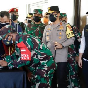 Wagub Emil Pastikan Tracing Covid-19 di Jatim Berjalan Lancar dan Terukur Wagub Emil Pastikan Tracing Covid-19 di Jatim Berjalan Lancar dan Terukur