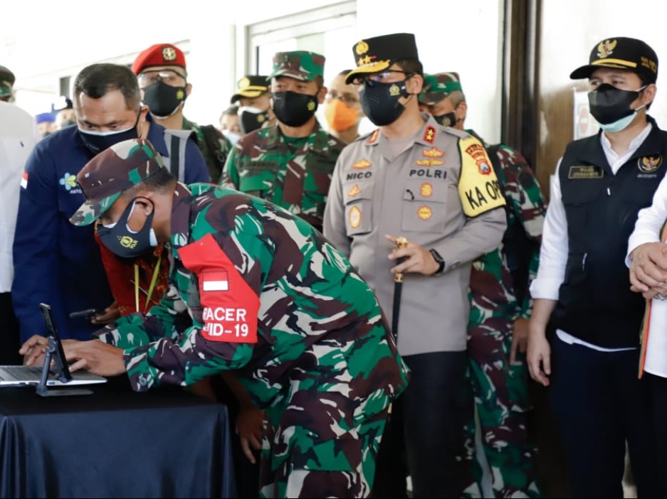 Wagub Emil Pastikan Tracing Covid-19 di Jatim Berjalan Lancar dan Terukur