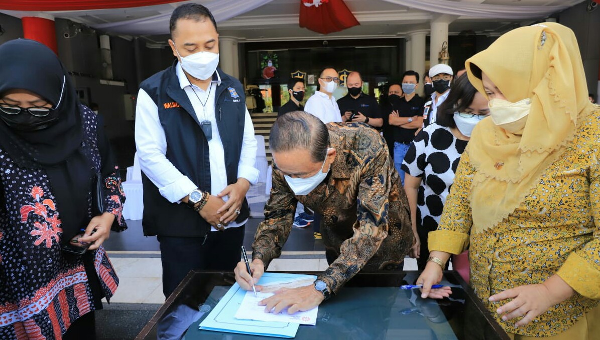 Apresiasi Penanganan Corona di Surabaya, PT HWT Bantu Pemkot Rp2 M