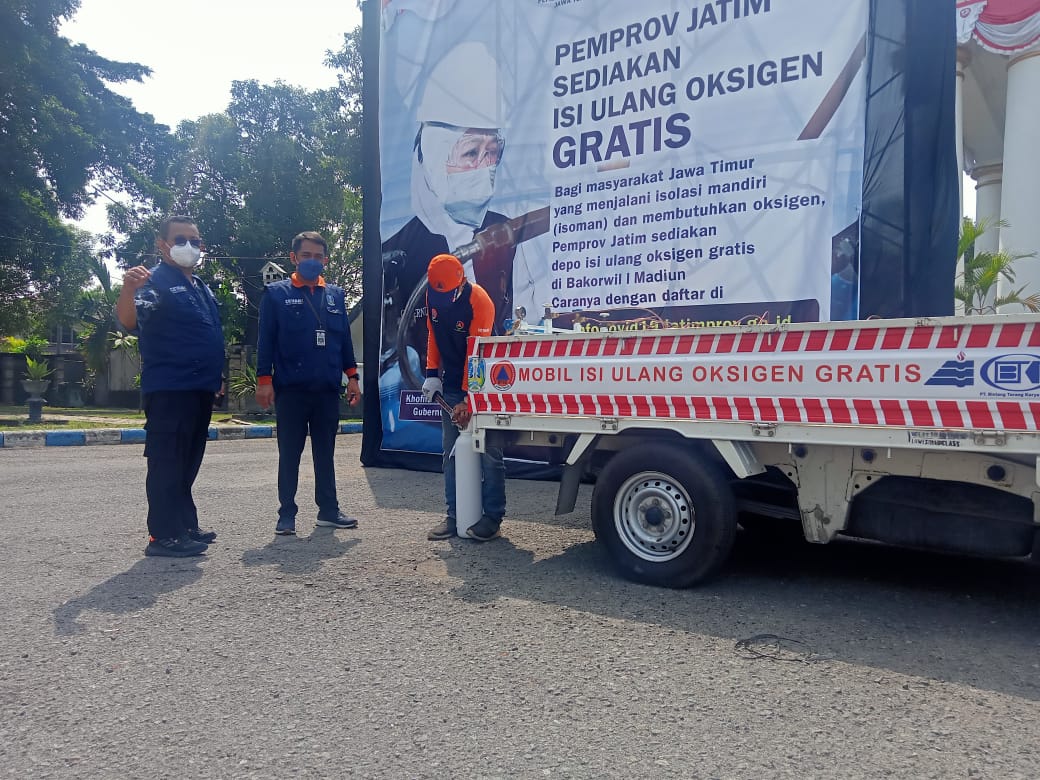 Pemprov Jatim Luncurkan Mobil Reaksi Cepat Layanan Oksigen Gratis