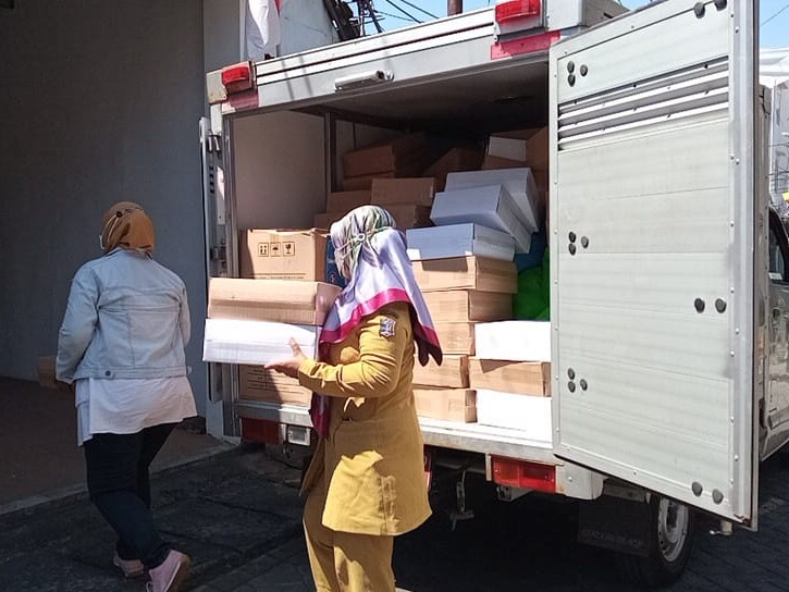 Veteran se-Surabaya Terima Bantuan Sembako