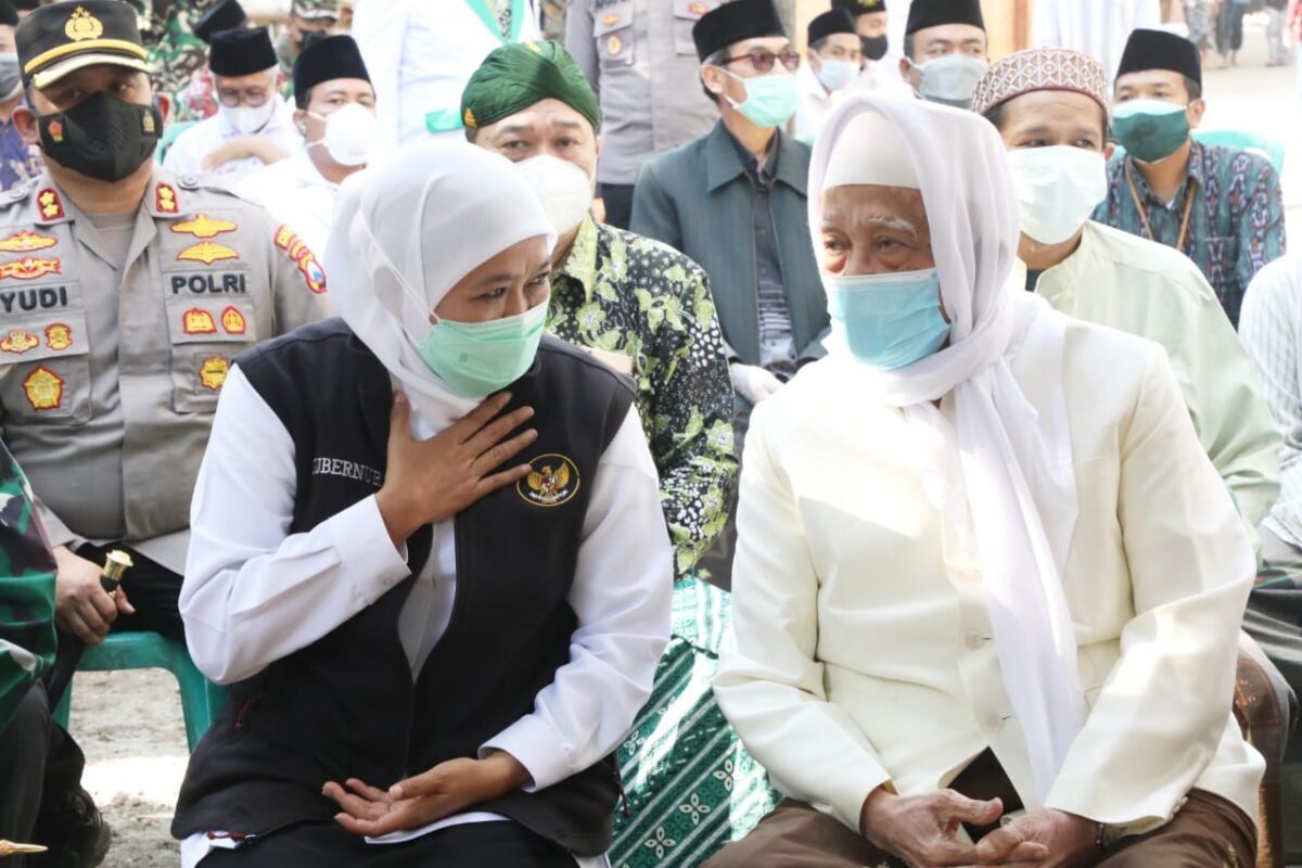 Gubernur Khofifah: Terimakasih Kepada Para Masyayikh, Pengasuh Ponpes dan Nakes 