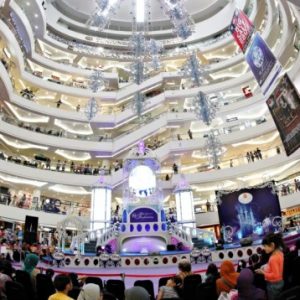 PPKM Diperpanjang Sepekan, Pemerintah Izinkan Mall di Surabaya dan 3 Kota Lainnya Beroperasi PPKM Diperpanjang Sepekan, Pemerintah Izinkan Mall di Surabaya dan 3 Kota Lainnya Beroperasi