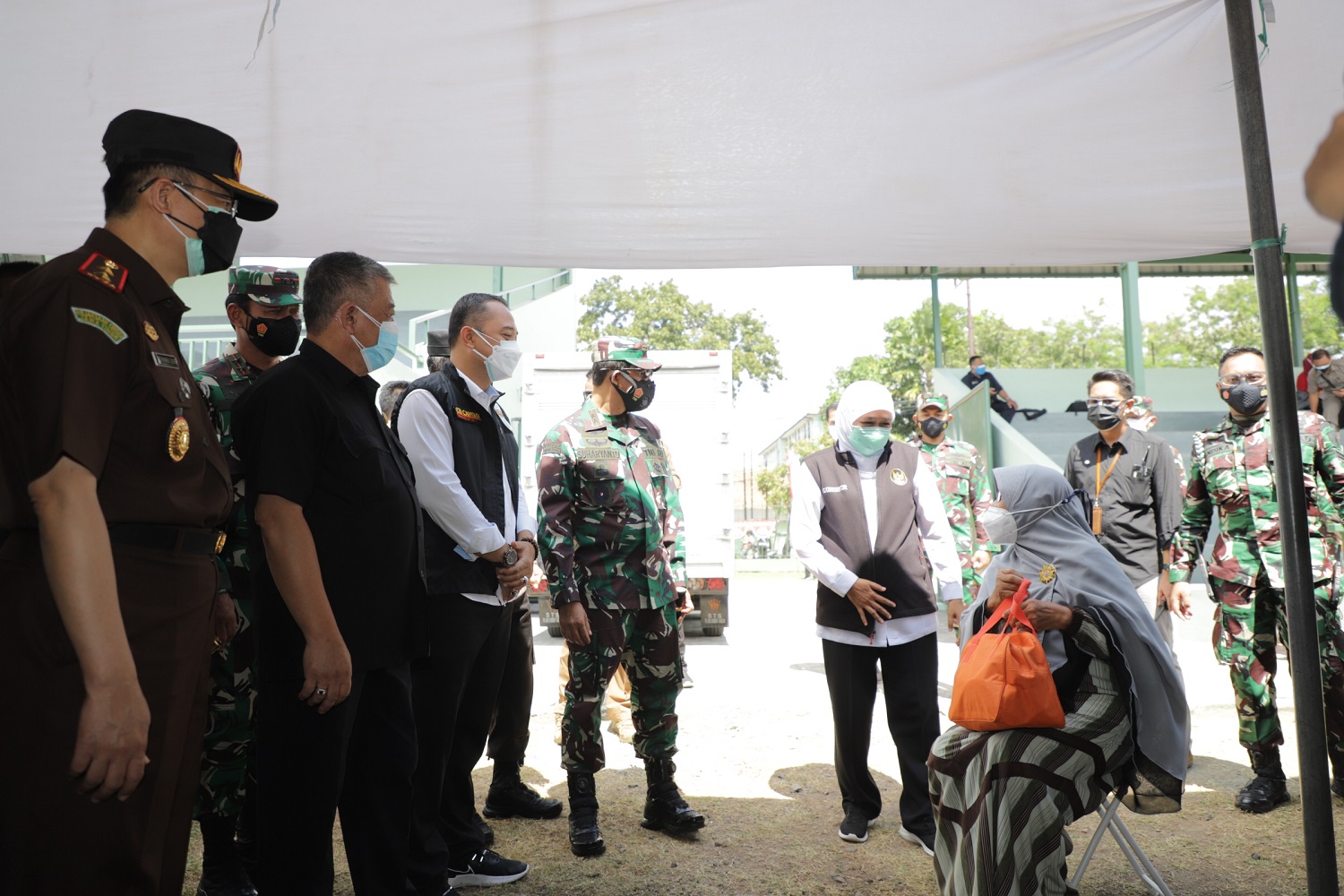 Vaksinasi di Markas Kodam V/Brawijaya Sasar 20 Ribu Warga di Tiga Lokasi