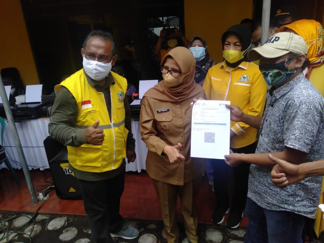 Masyarakat Blitar Minta Golkar Juga Siapkan Vaksinasi ke 2