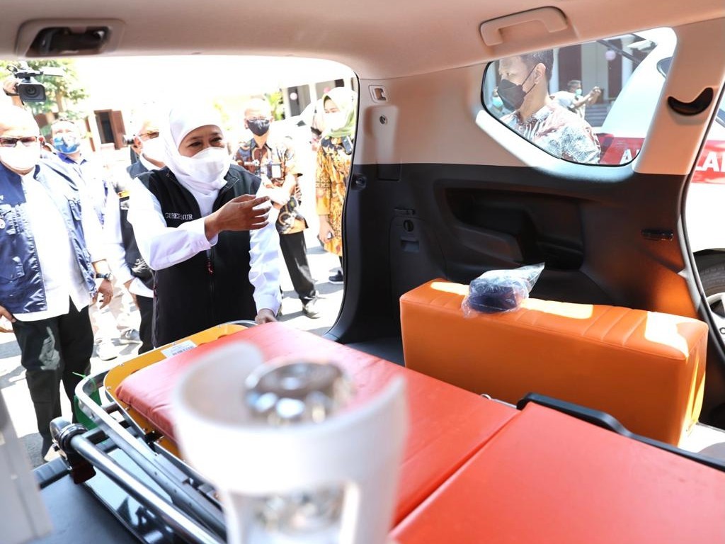7 UPT Dinsos Jatim Dapat Ambulance