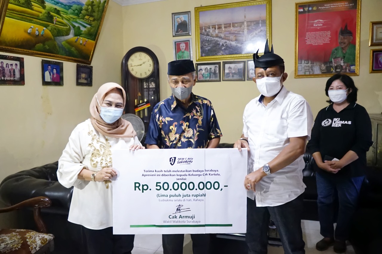 Sambangi Cak Kartolo, Wawali Armuji Titip Regenerasi Seniman Ludruk