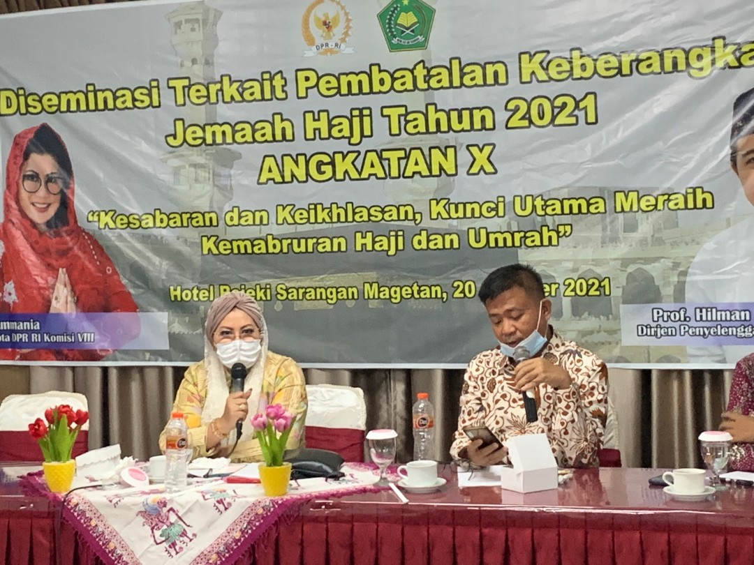 Diserminasi Pembatalan Pemberangkatan Haji Kanwil Kemenag Jatim Dan Inna Ammania Anggota Komisi VIII DPR