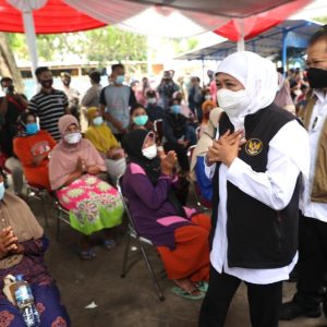 Gubernur Khofifah Siapkan Bantuan Rp 10 Milyar Untuk Infrastruktur Kawasan Pesisir Puger Jember Gubernur Khofifah Siapkan Bantuan Rp 10 Milyar Untuk Infrastruktur Kawasan Pesisir Puger Jember