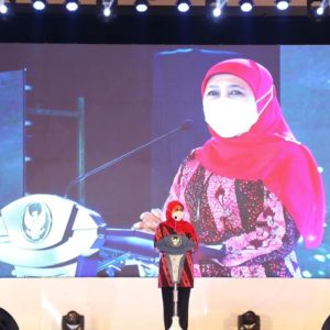 Gubernur Khofifah Dorong Bank Jatim Agresif Ekspansi ke Seluruh Indonesia Gubernur Khofifah Dorong Bank Jatim Agresif Ekspansi ke Seluruh Indonesia