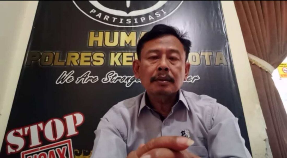 Seorang Pria Paruh Baya Asal Kota Kediri Tewas Tersambar Kereta Api
