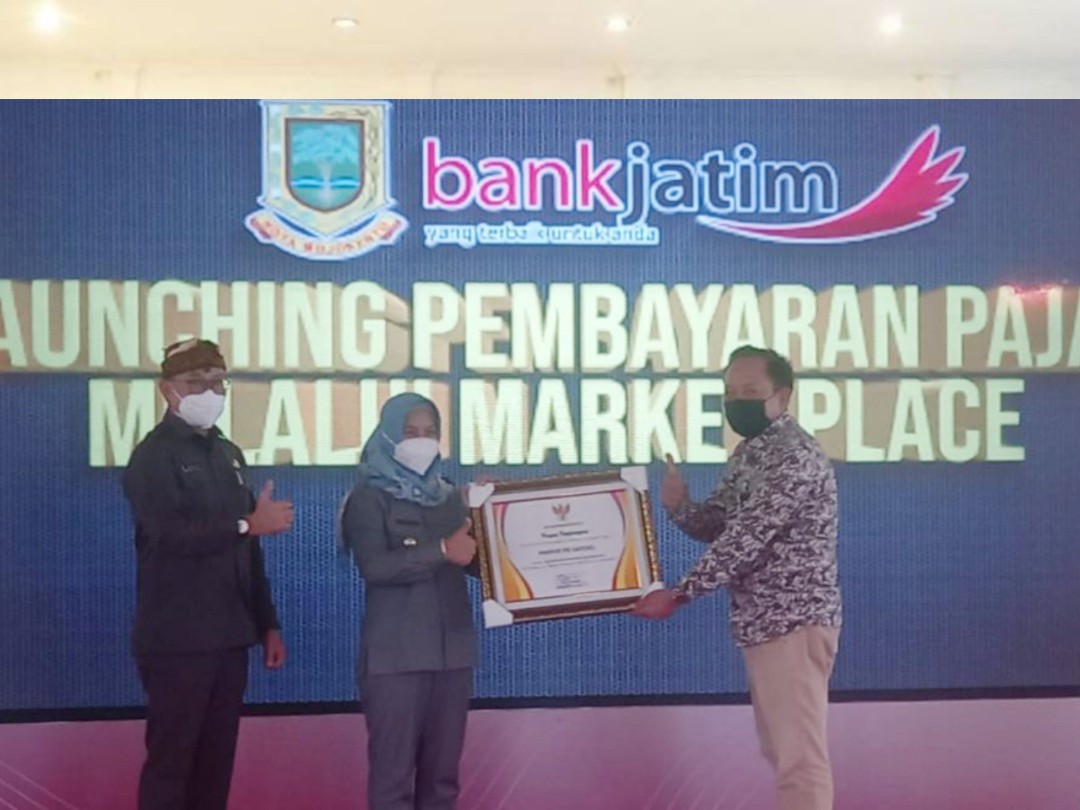 Ning Ita Lounching Pembayaran Pajak Melalui Aplikasi Q-Ris
