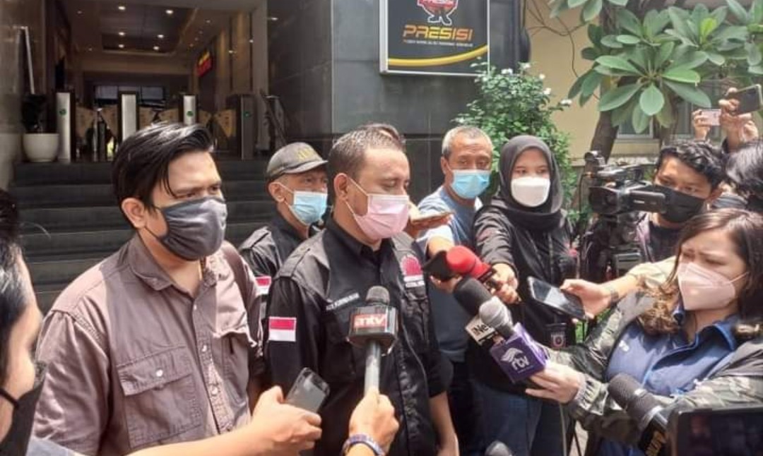 Menteri Yang Sibuk Nyapres Lebih Baik Mundur Sekarang Juga